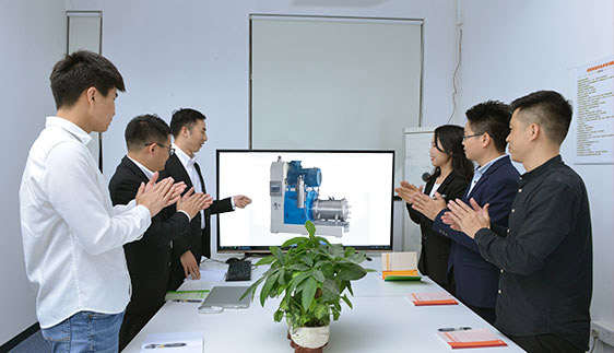 主機(jī)保壹年，24小時(shí)現(xiàn)場(chǎng)維護(hù)服務(wù)